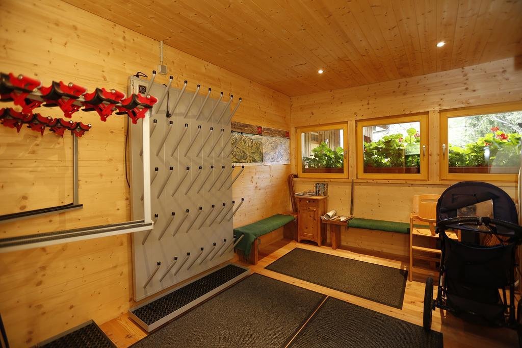 Chalet Christl Panorama Appartements Schruns Ngoại thất bức ảnh